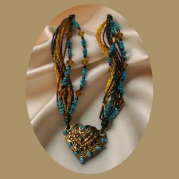 Vintage Soho Bohemian Style Necklace Great Character - Picture 1 of 3